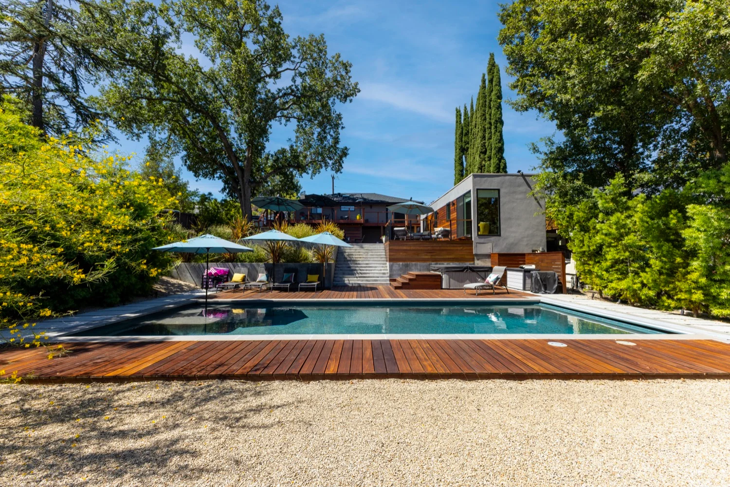 Gunite pool with quartz finish in Concord, CA