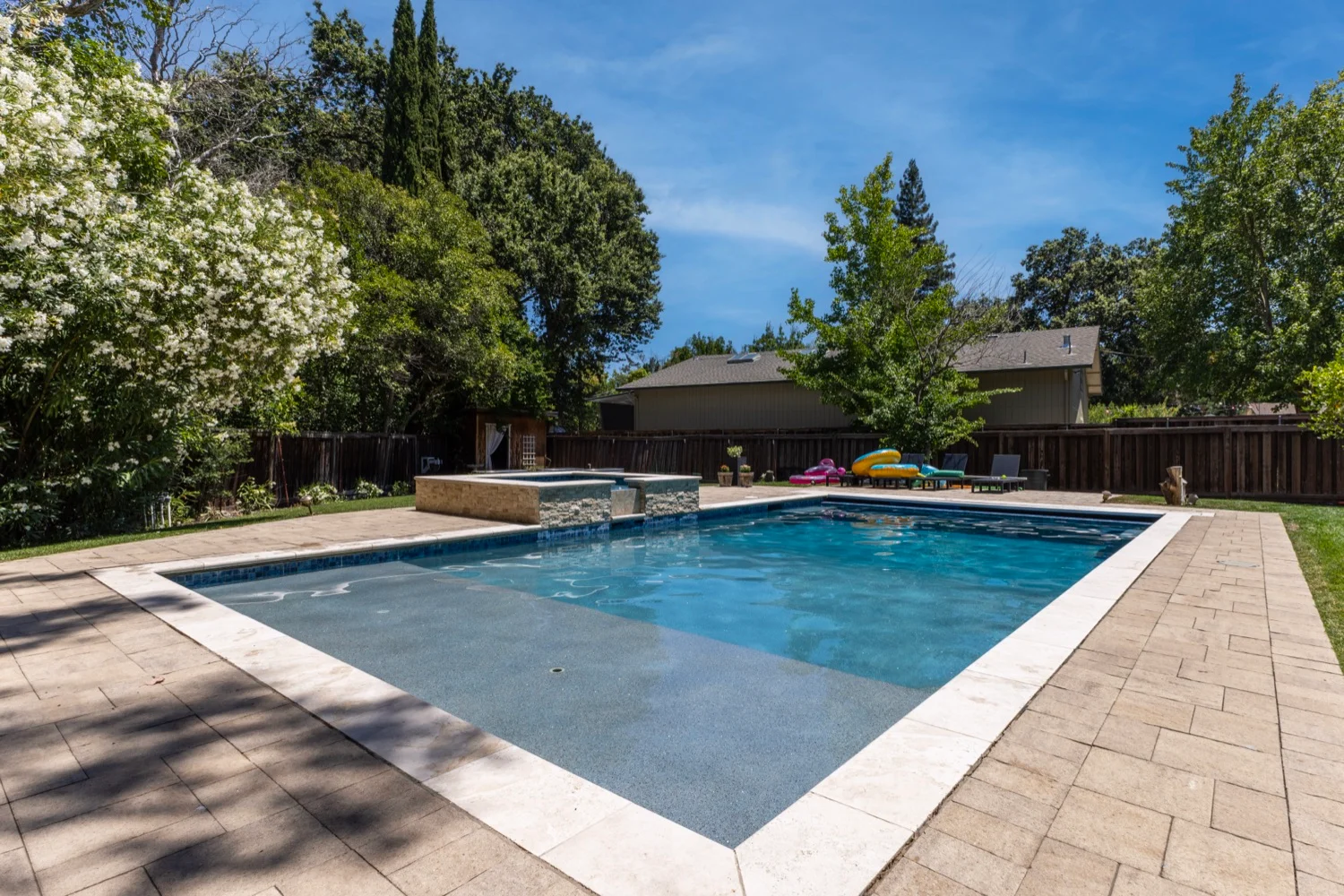 Completed custom pool project in the Bay Area