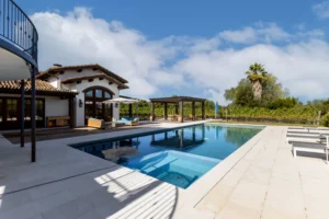 Pool Deck Ideas for Bay Area Backyards